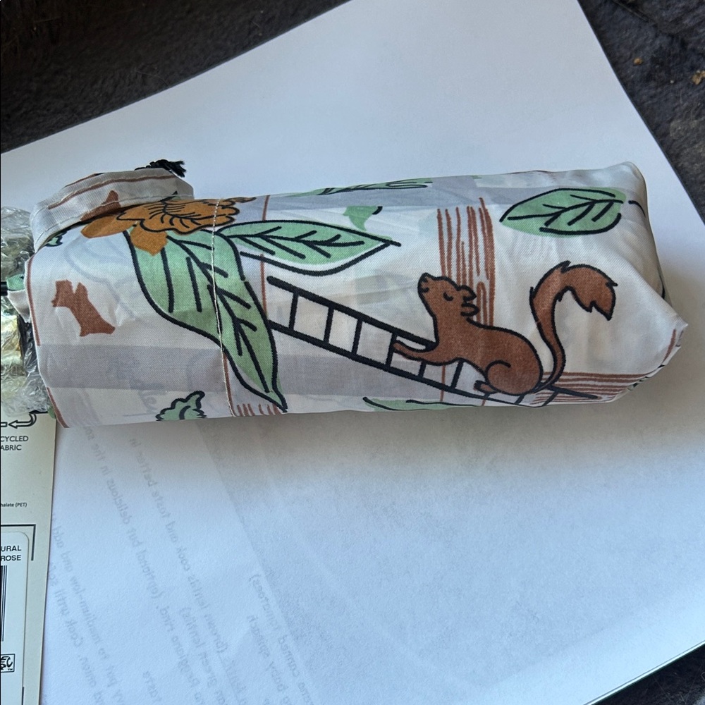 RADLEY LONDON Umbrella with Squirrel and Leaf Design